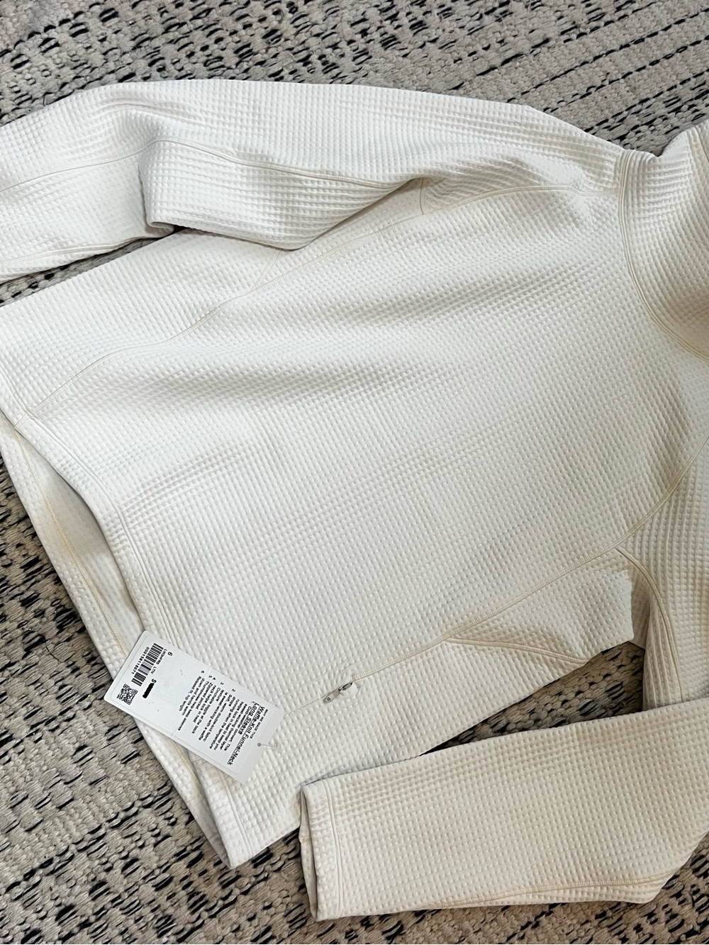 Lululemon Waffle-Knit Funnel-Neck Long-Sleeve Shirt size 6 - Picture 11 of 12